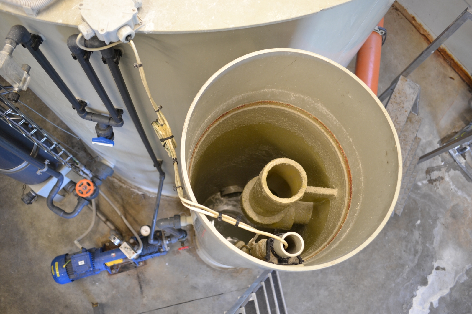 Szennyvízkezelő 10