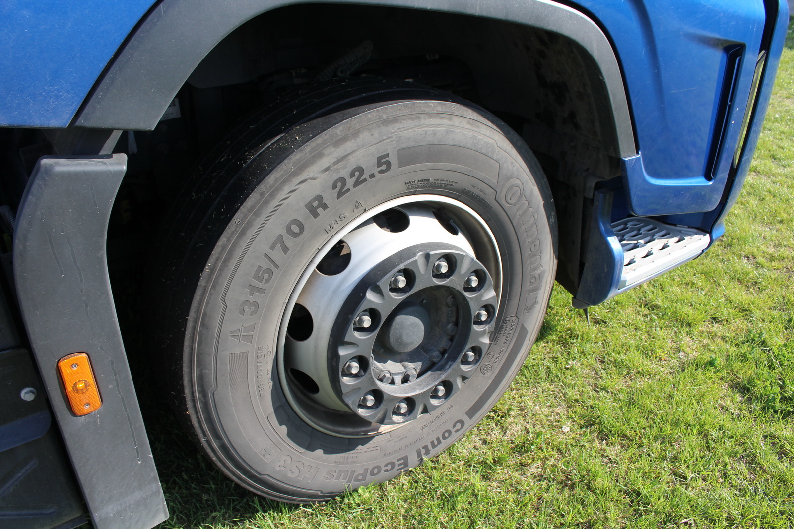 Nyergesvontató és pótkocsi 15