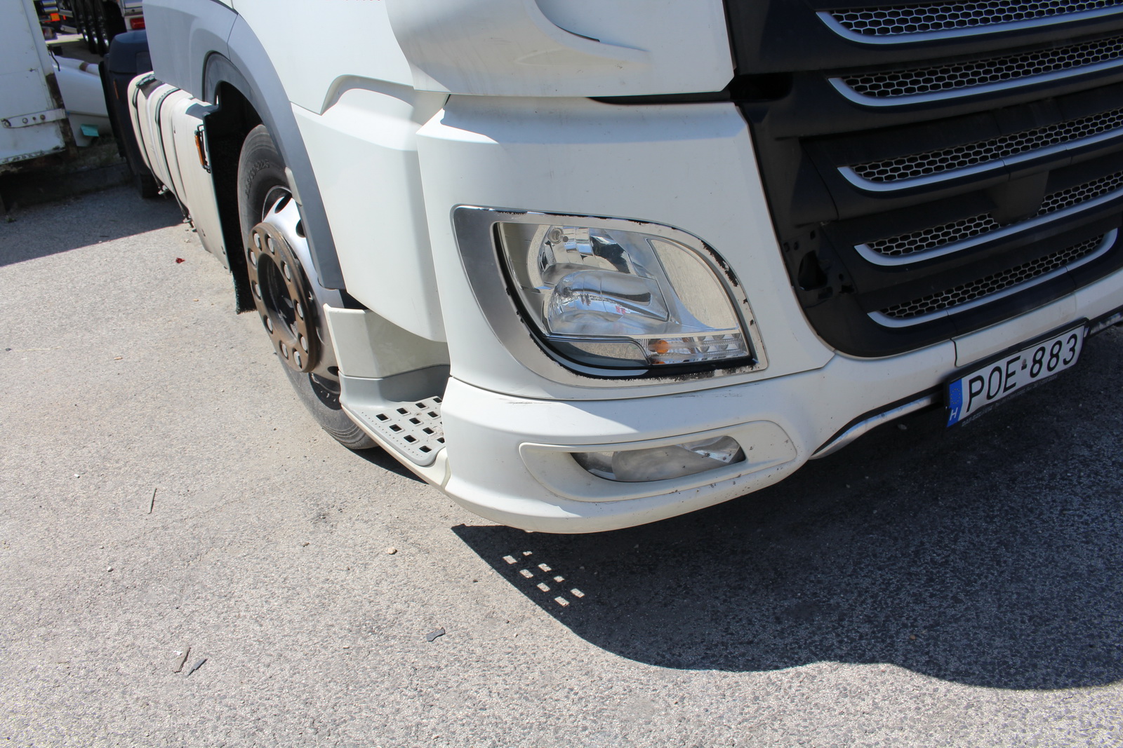 Nyergesvontató-DAF XF480FT 8