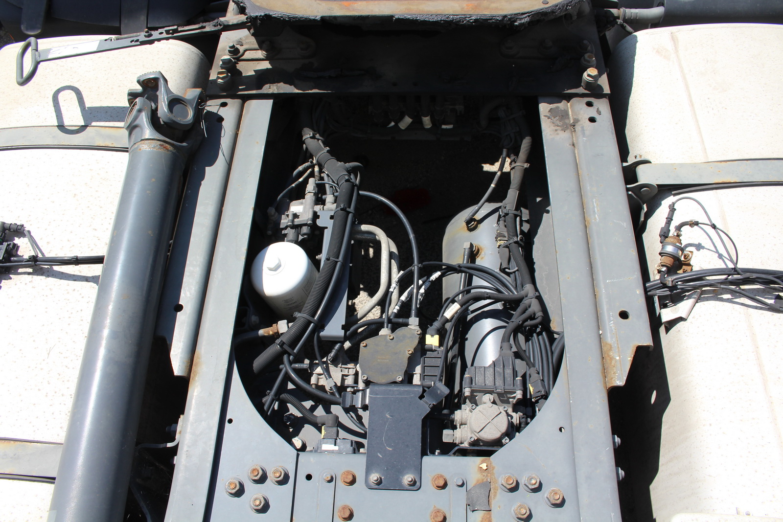 Nyergesvontató-DAF XF480FT 18