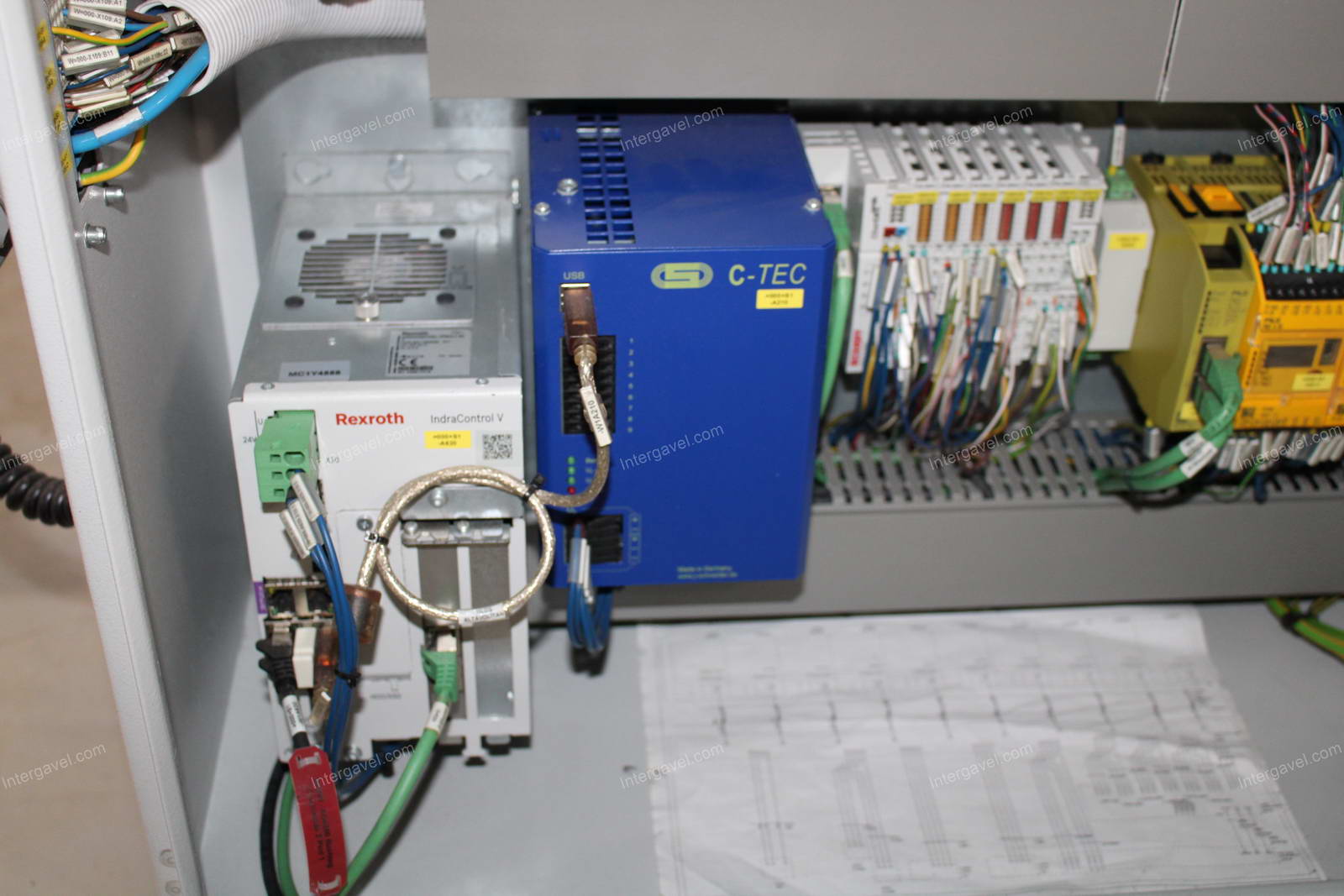 Szerelő munkahely (bontott) 20