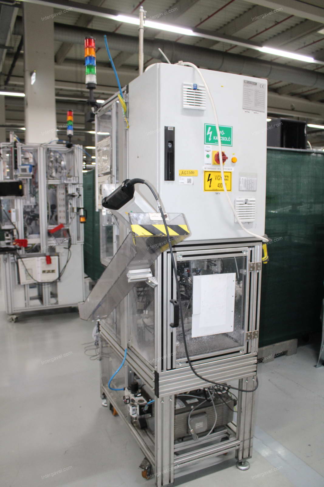 Szerelő munkahely (bontott) 8