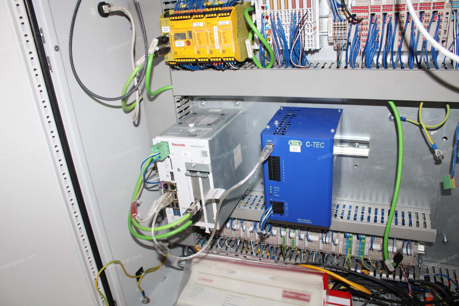 Szerelő munkahely (bontott) 16