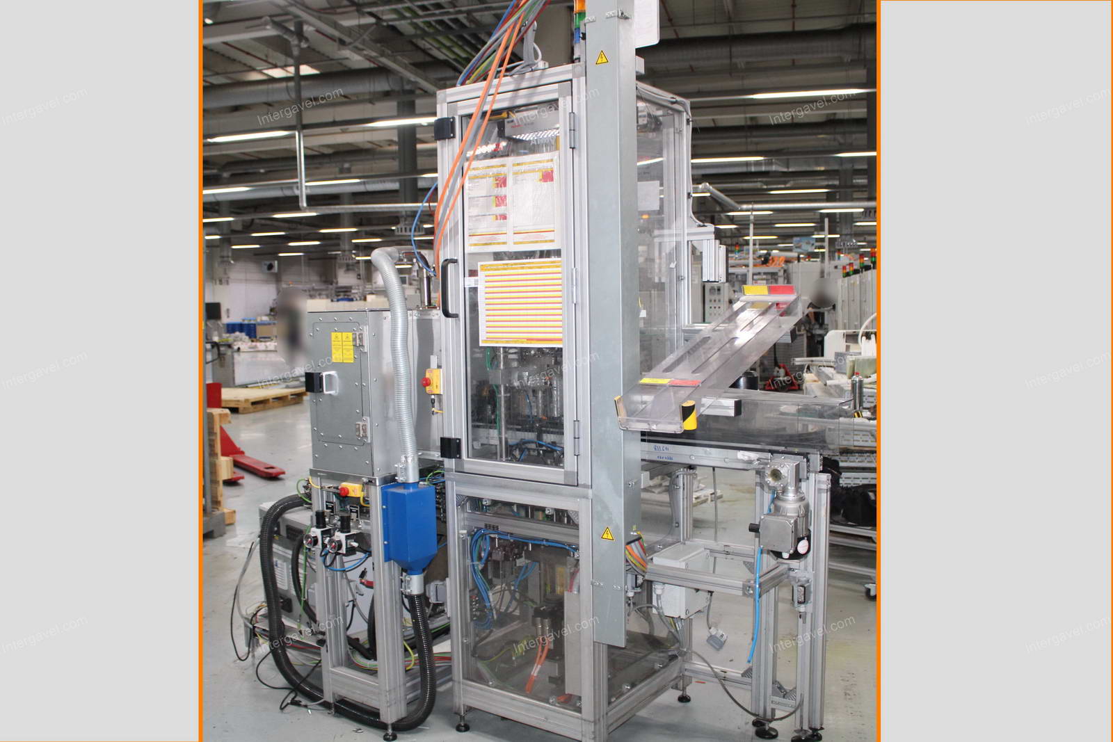 Szerelő munkahely (bontott) 2