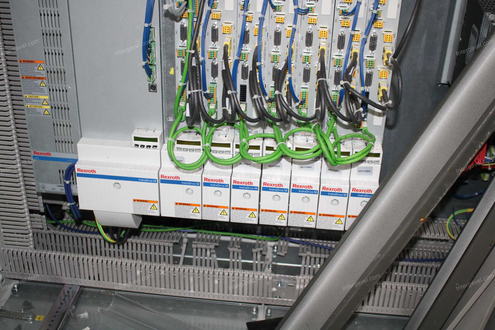 Szerelő munkahely (bontott) és villamos szekrény 39