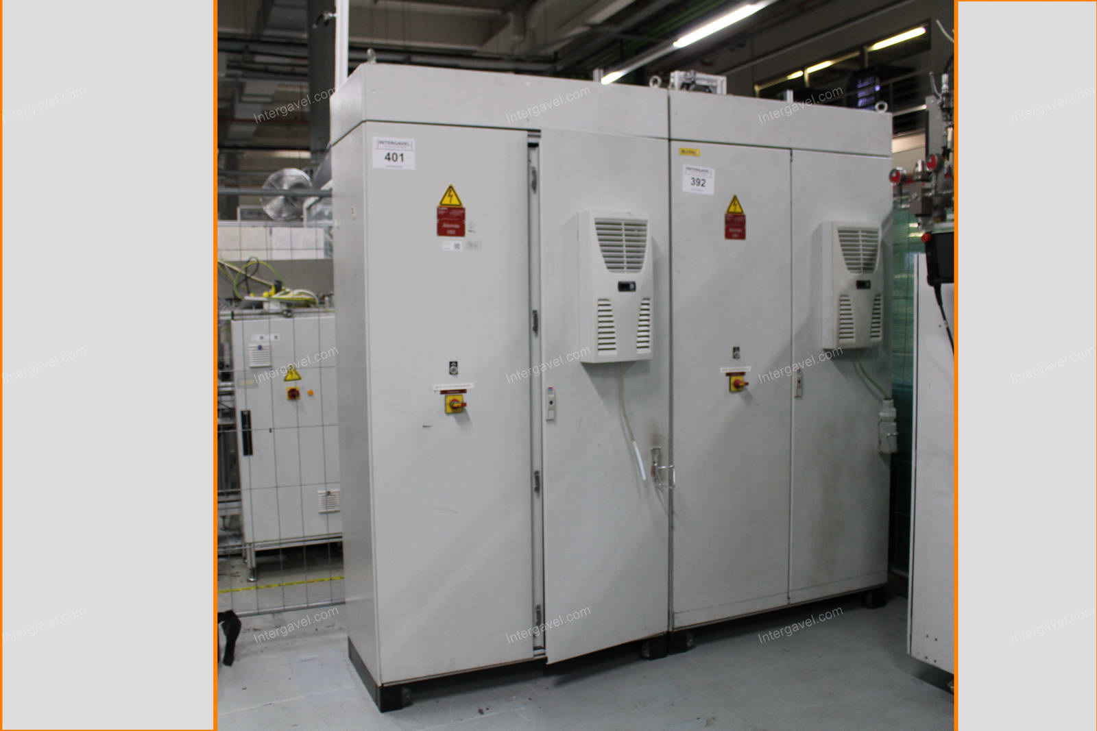 Szerelő munkahely (bontott) és villamos szekrény 21