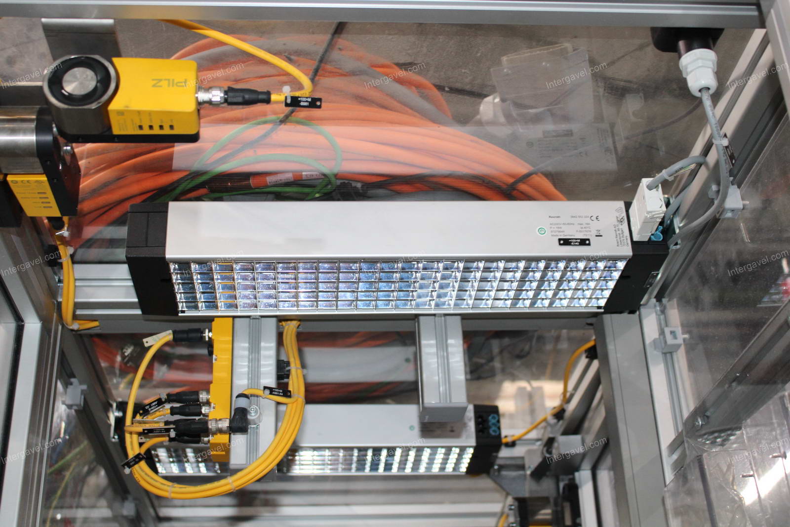 Szerelő állomás (bontott)és villamos szekrény 14