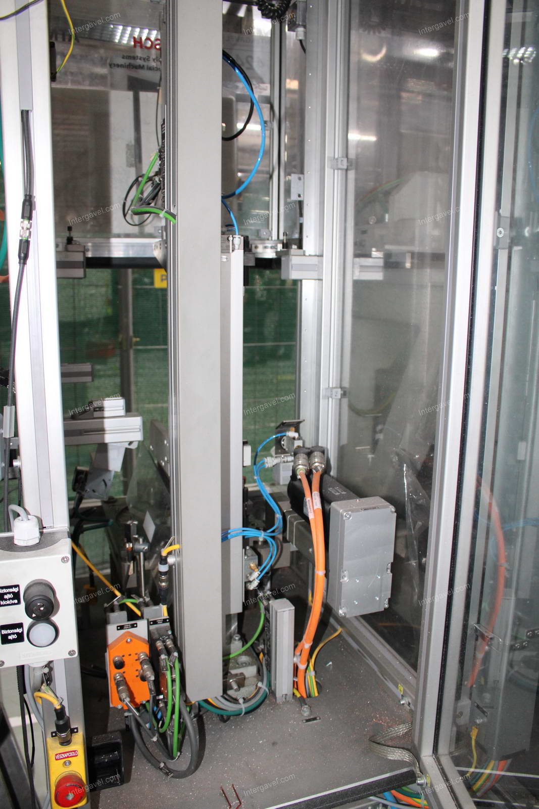 Szerelő állomás (bontott) és villamos szekrény 5