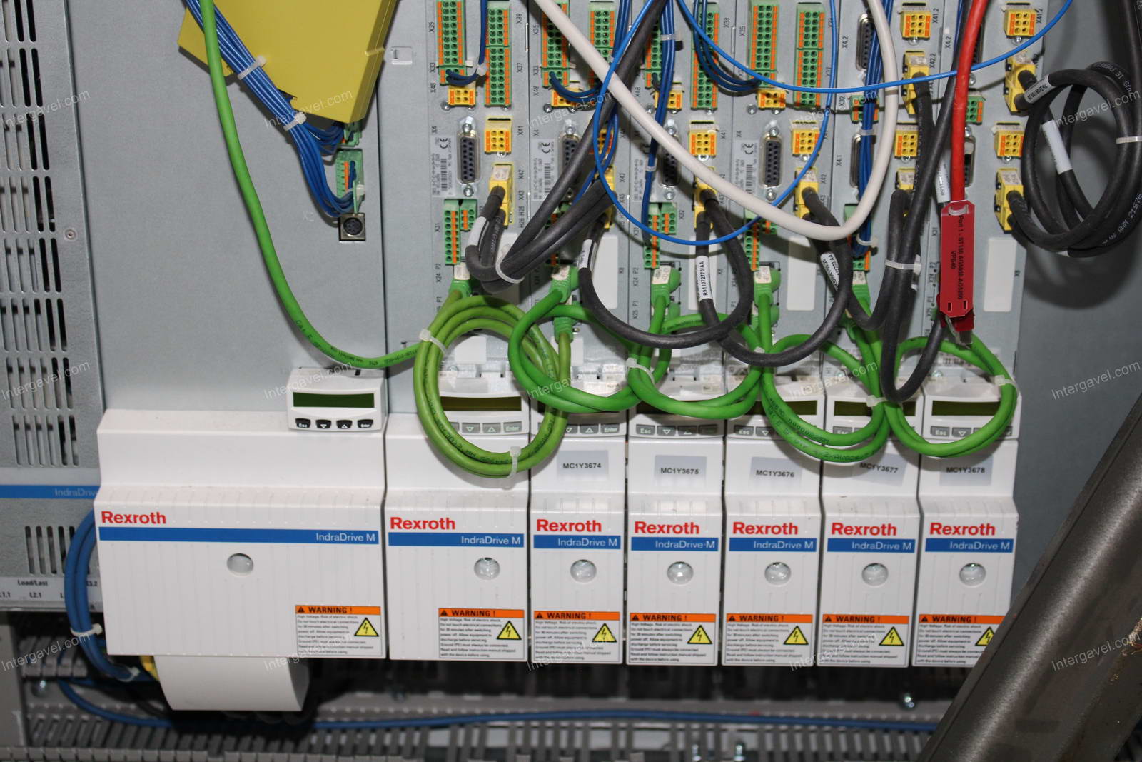 Szerelő állomás (bontott) és villamos szekrény 20