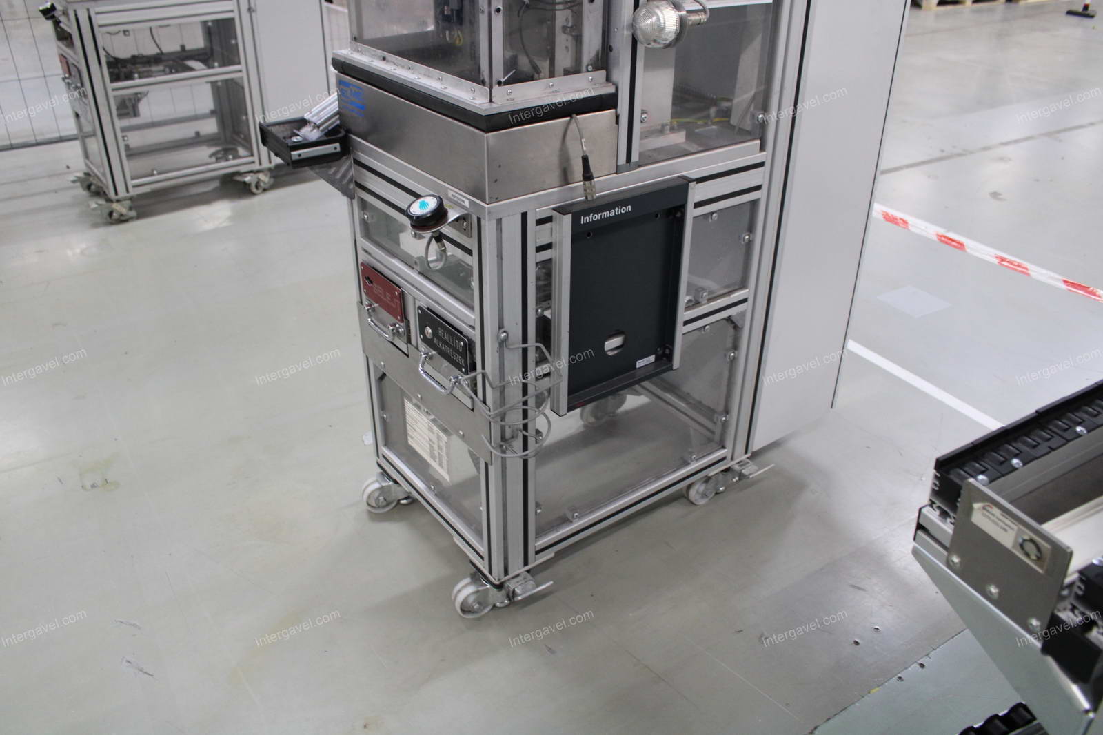 Szerelő munkahely (bontott) 7