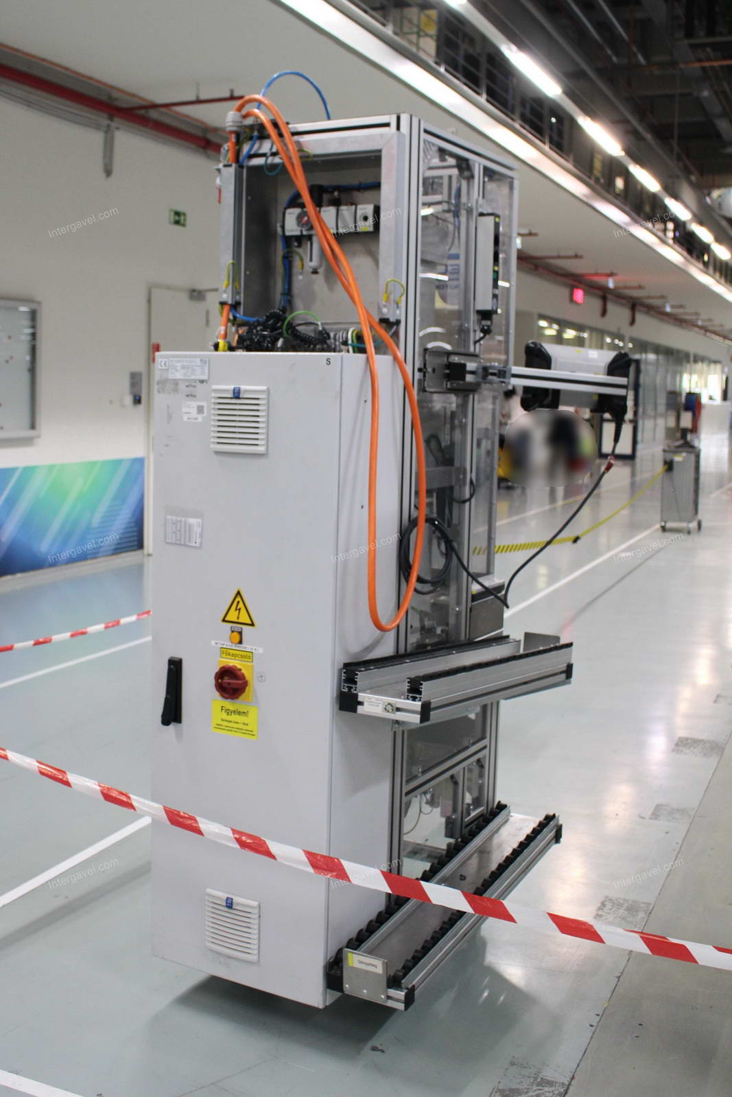 Szerelő munkahely (bontott) 2