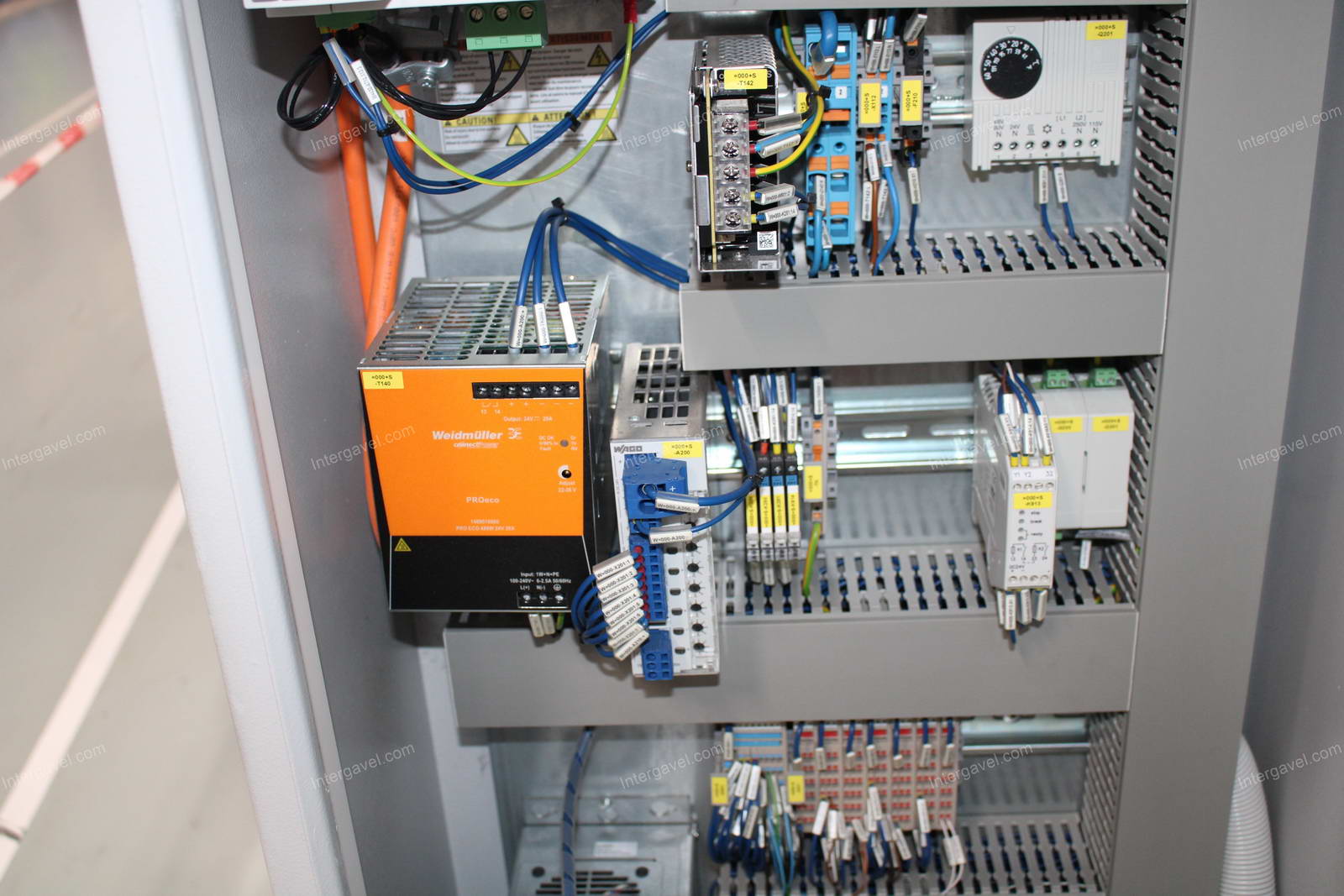 Szerelő munkahely (bontott) 19