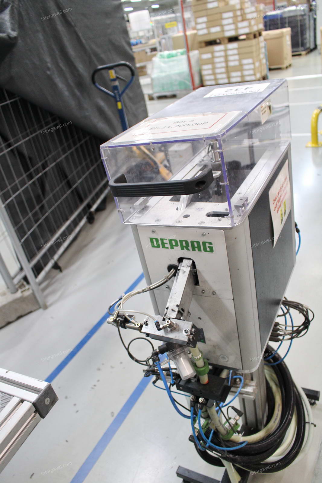 Szerelő munkahely (bontott) és vibrációs adagoló  28