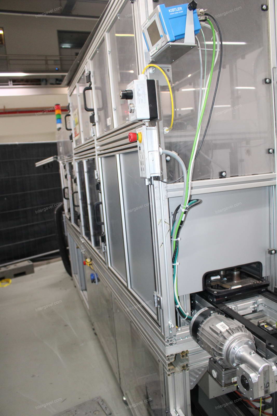 Szerelő munkahely (bontott) és elszívó 3