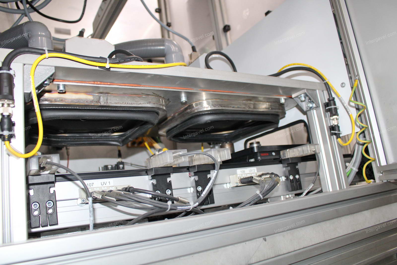 Szerelő munkahely (bontott) és elszívó 7