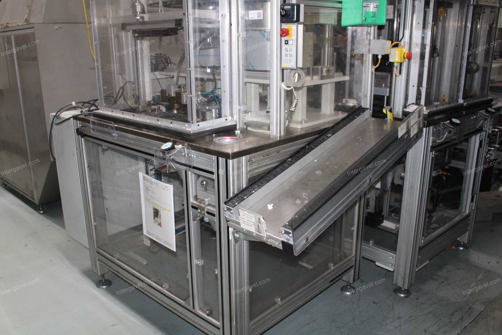 Szerelő munkahely (bontott) 4