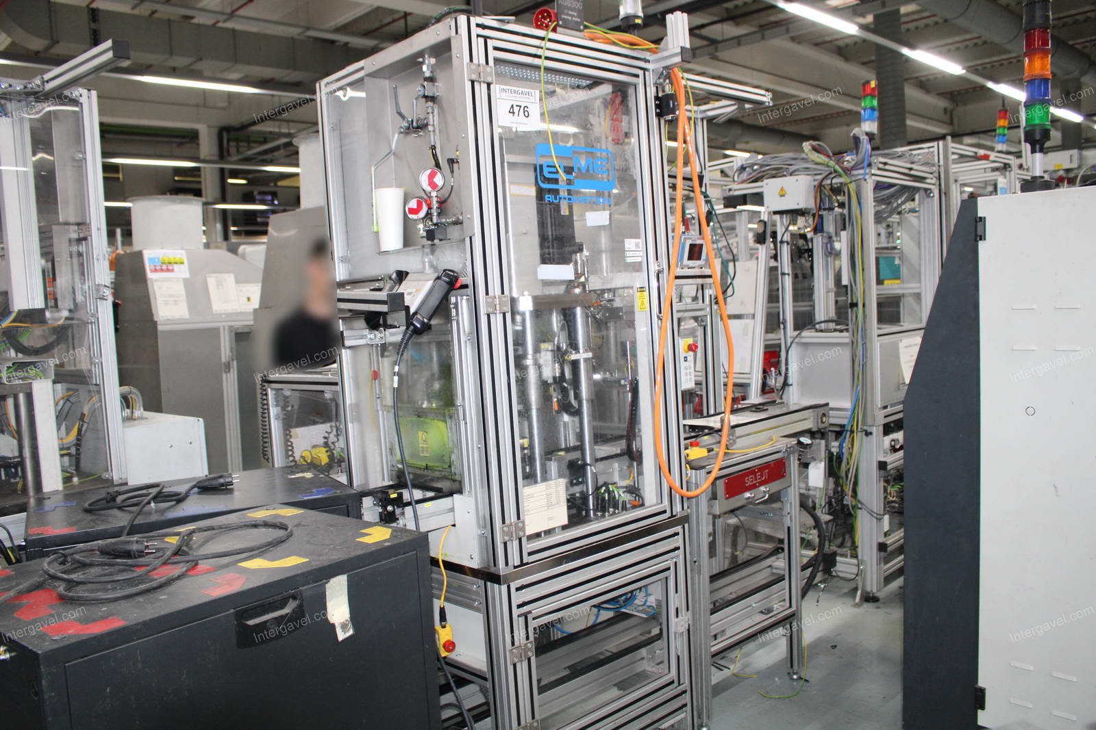 Szerelő munkahely (bontott) 3