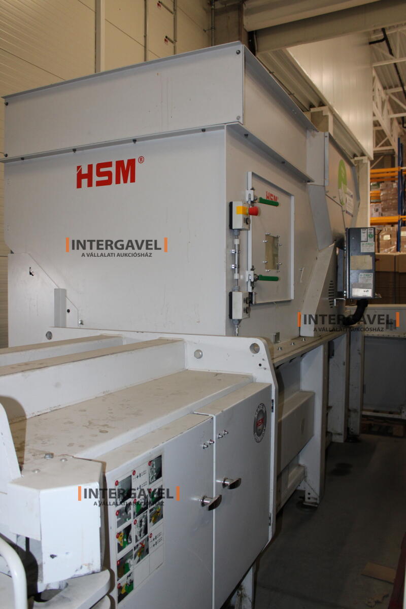 HSM Bálázó 4