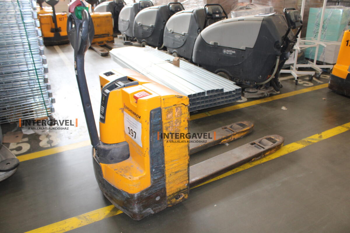 Elektromos raklapemelő