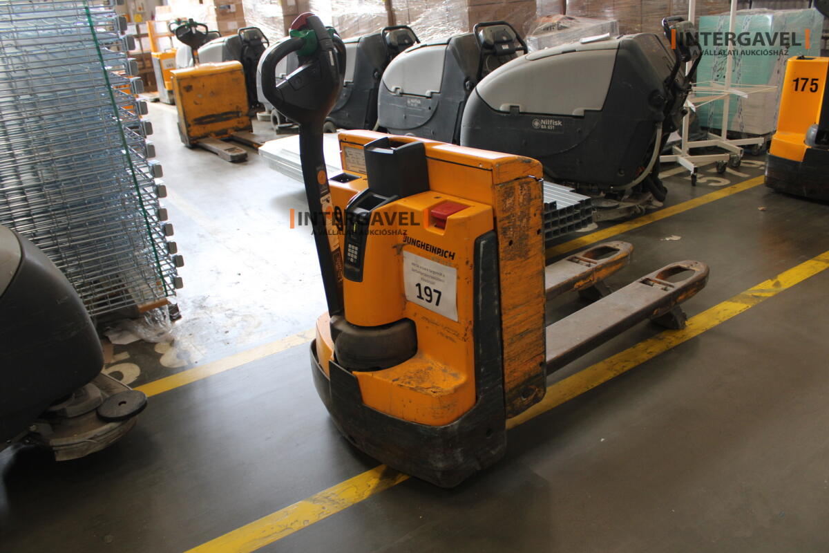 Elektromos raklapemelő 8