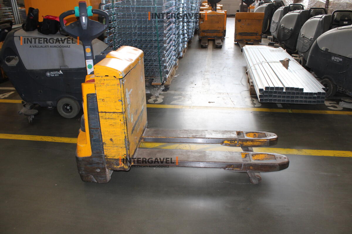 Elektromos raklapemelő 8