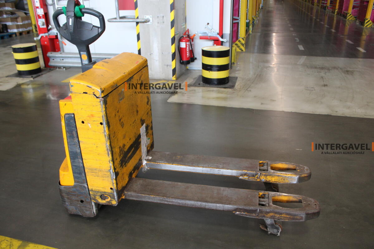 Elektromos raklapemelő 8