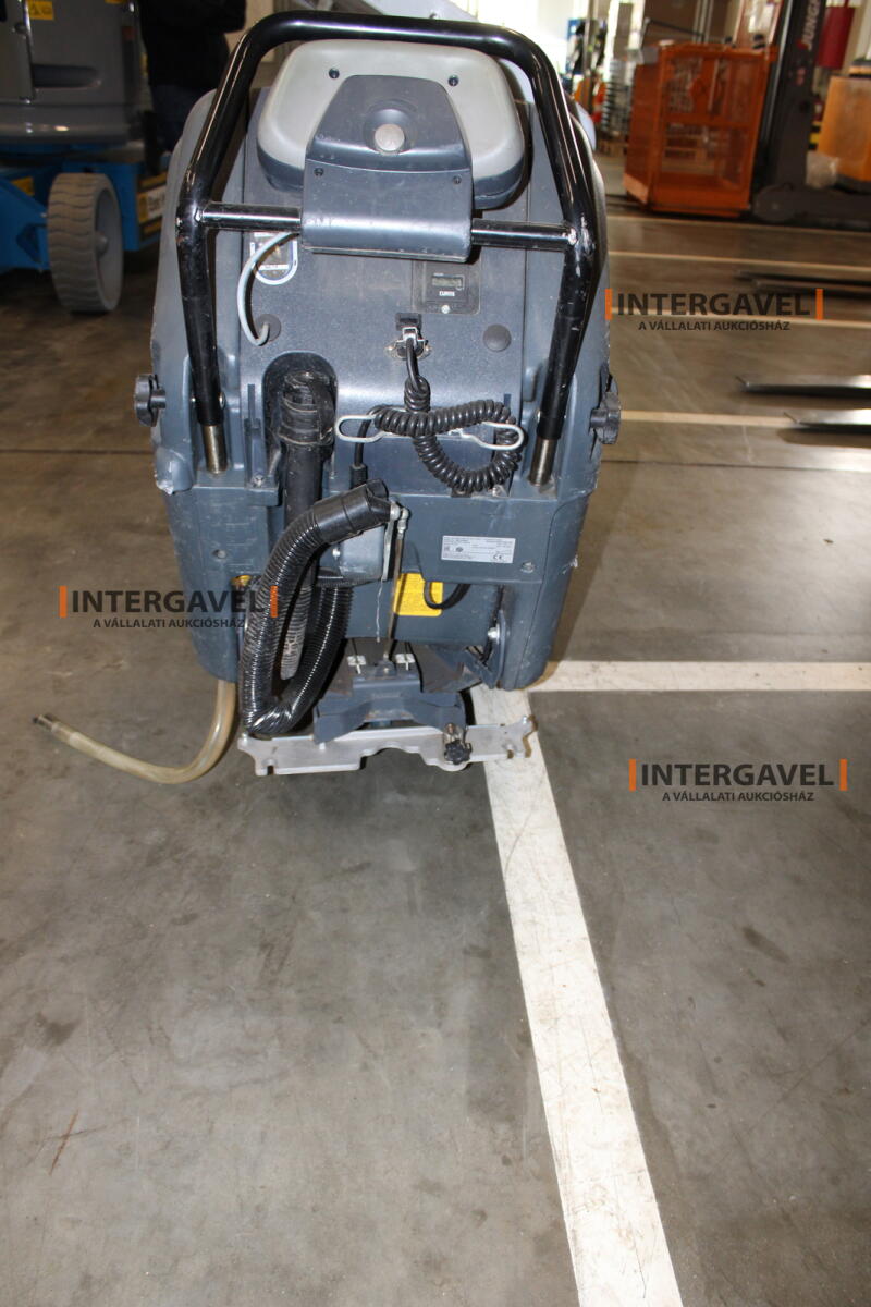 Nilfisk BA651 takarítógép 6