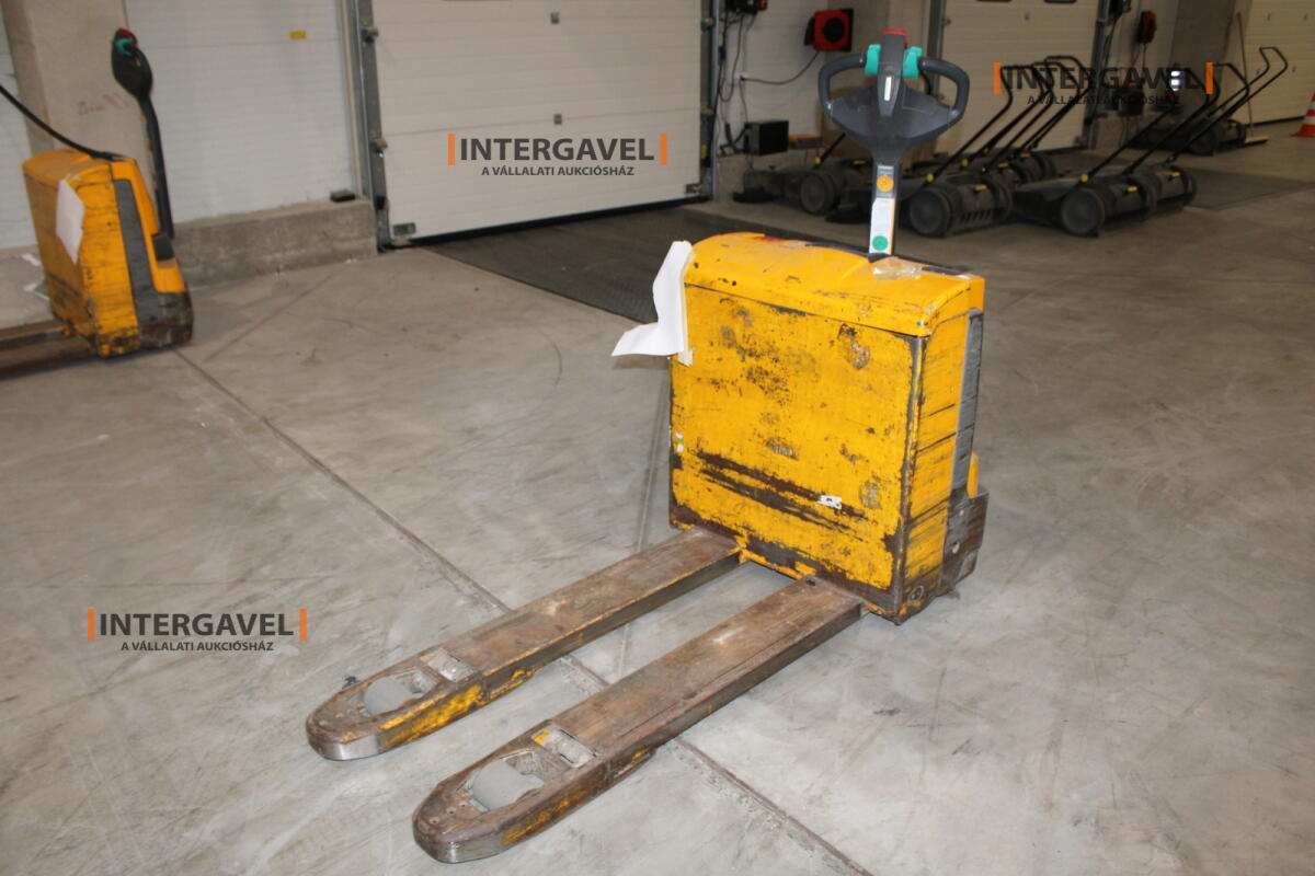 Elektromos raklapemelő