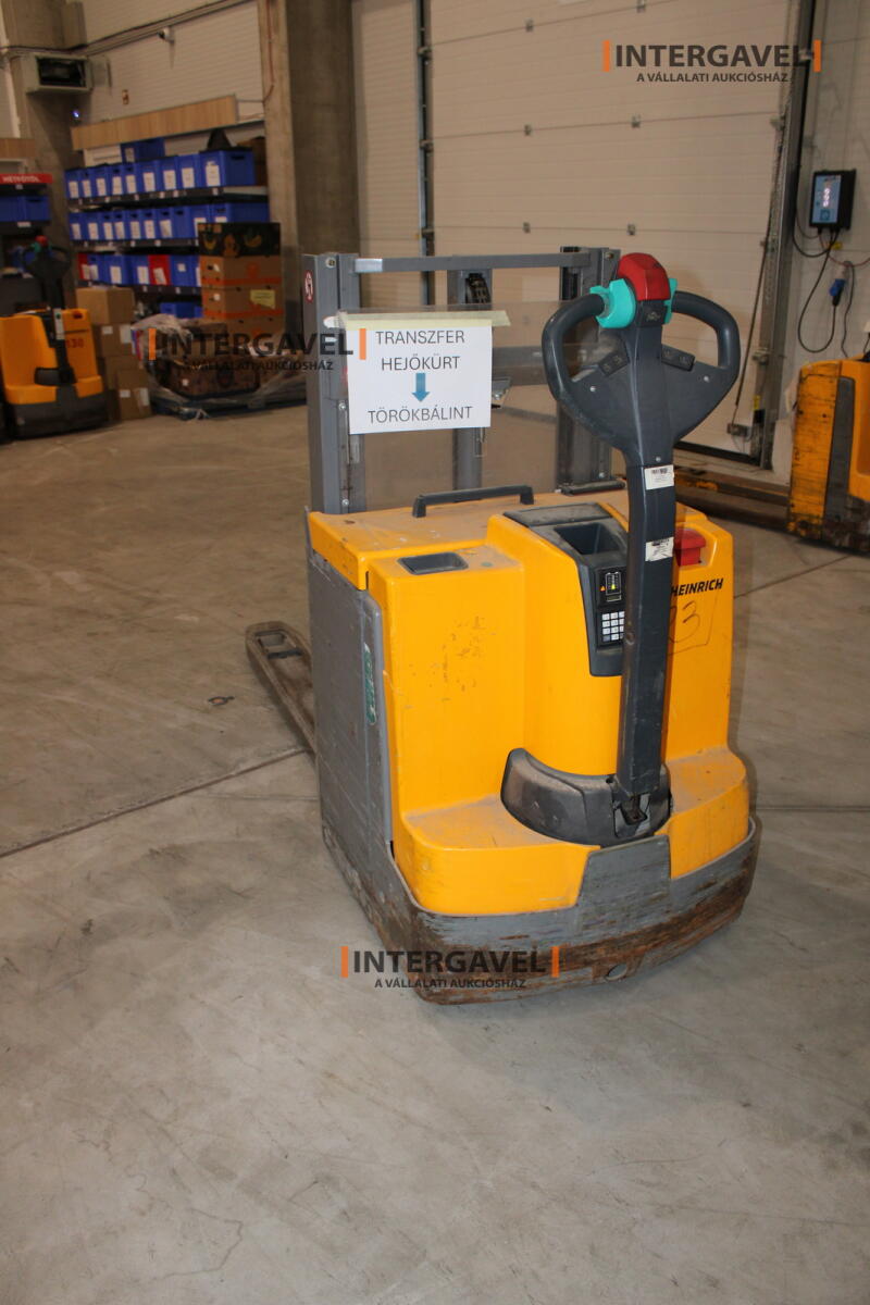 Gyalogkíséretű targonca 5