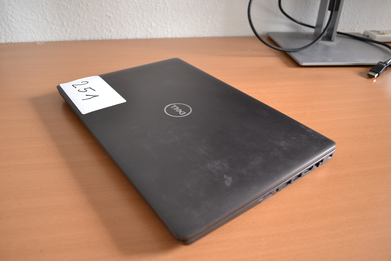 Dell Latitude 5400 - Laptop 3