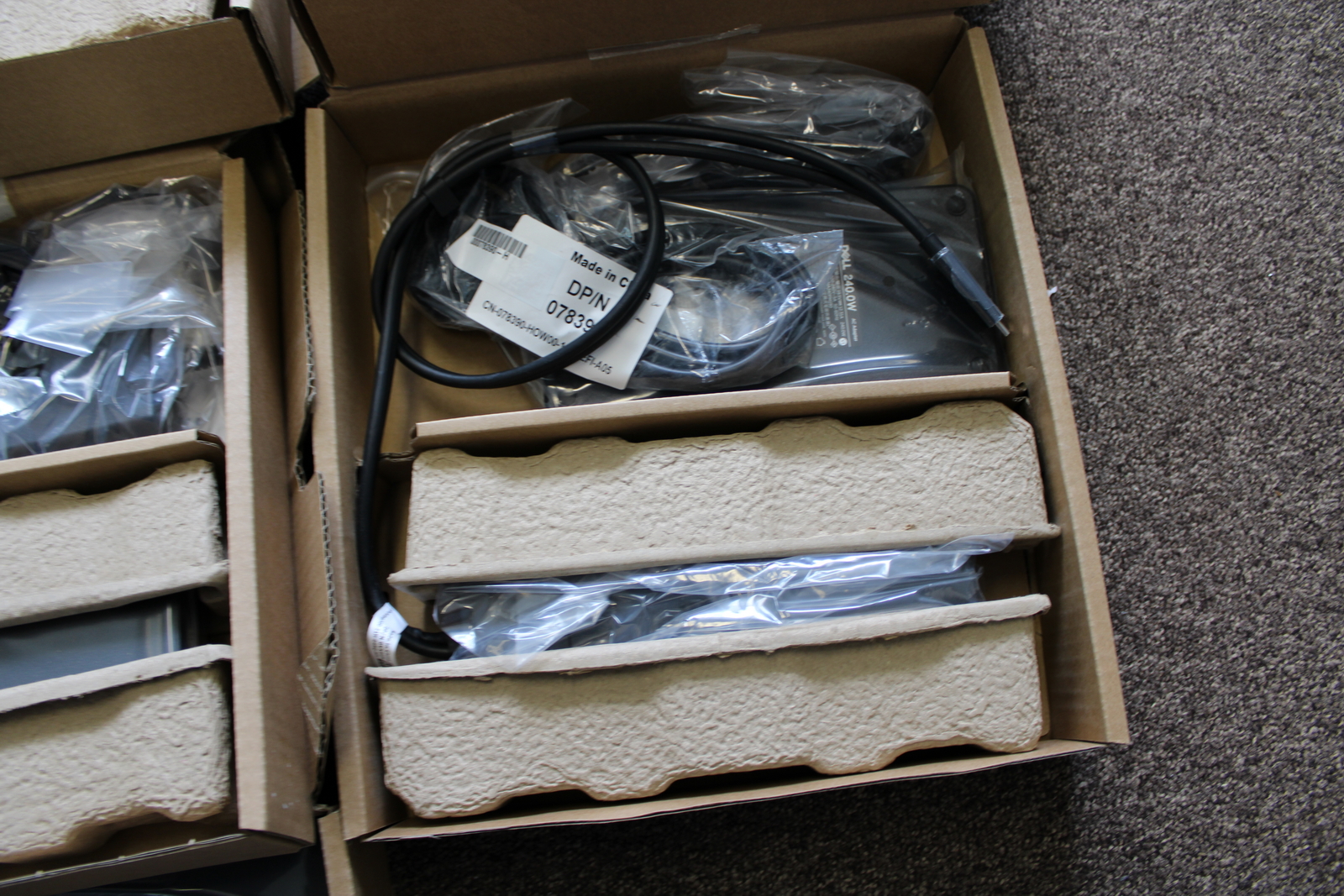 Dell dokkoló és töltő 5