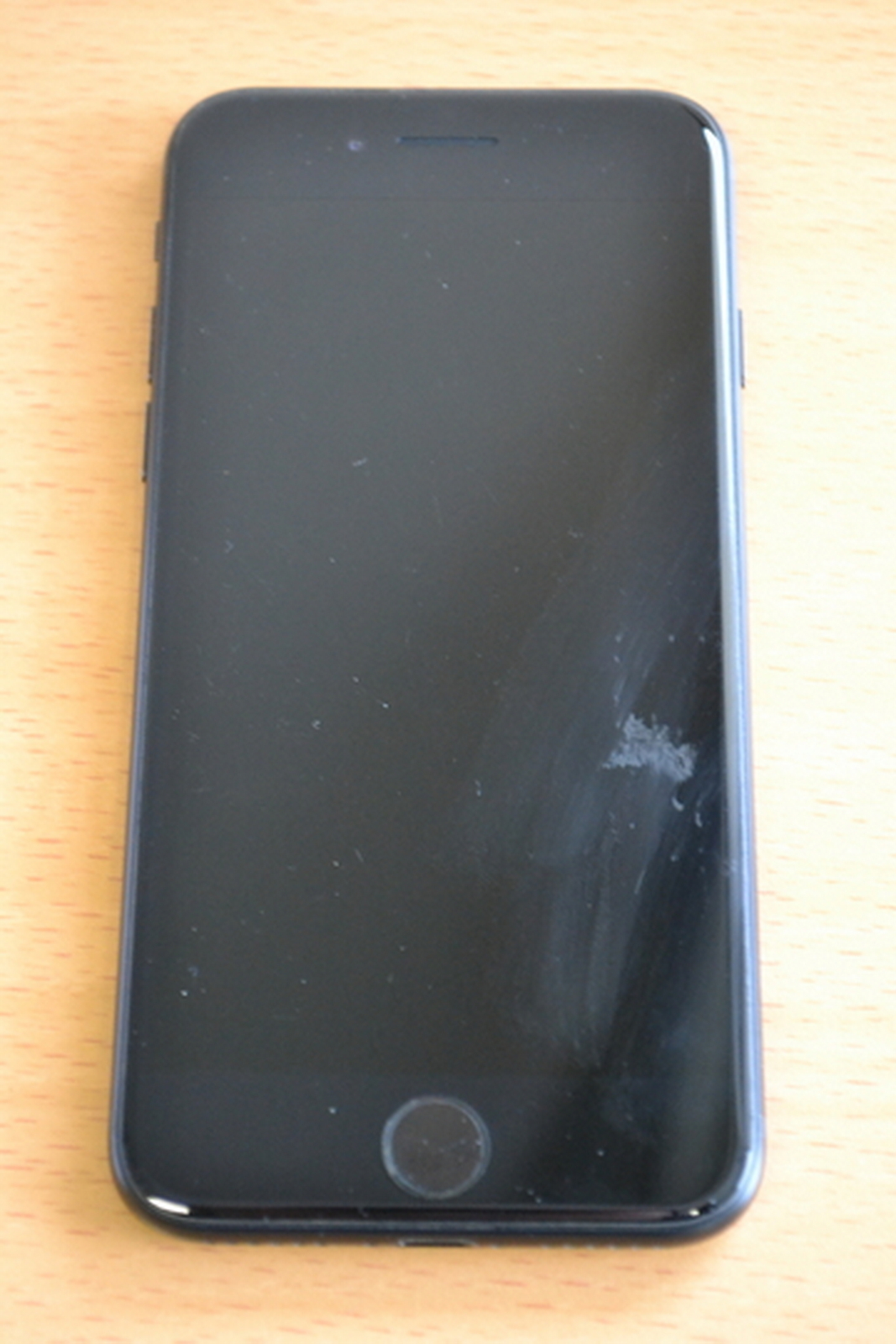 iPhone SE 2022 128GB 3