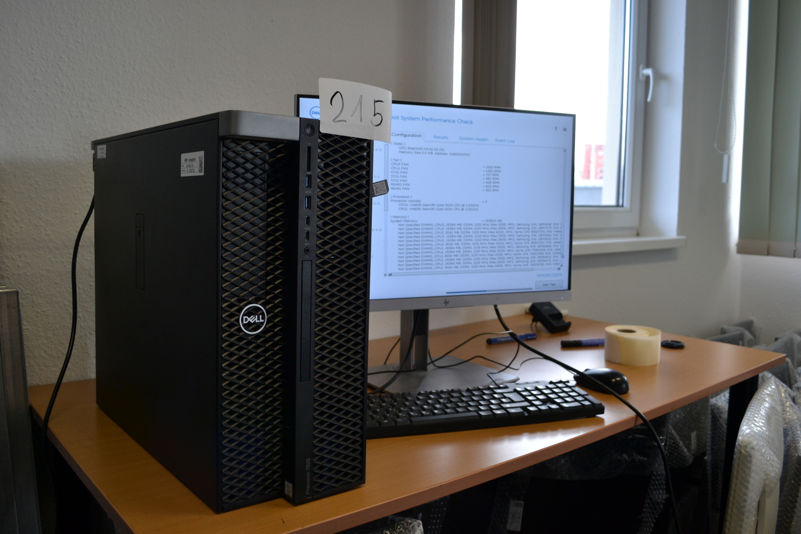 Dell Precision 7820 - Munkaállomás 2