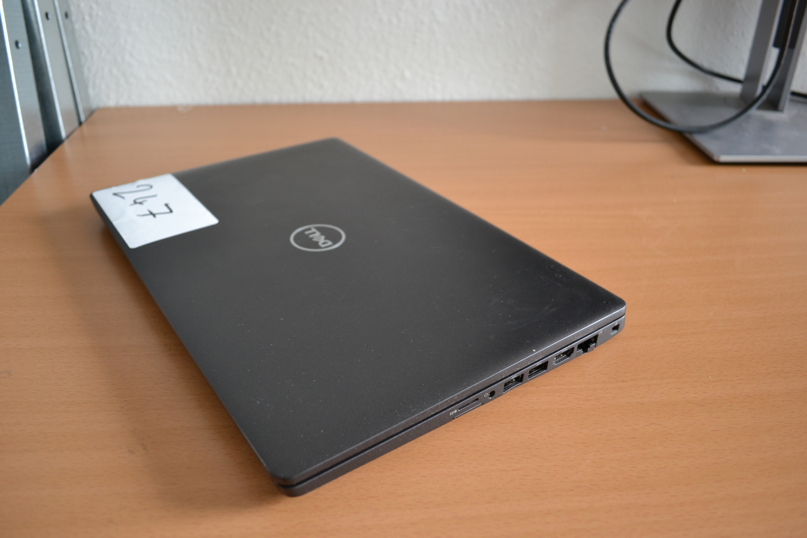 Dell Latitude 5400 - Laptop 3