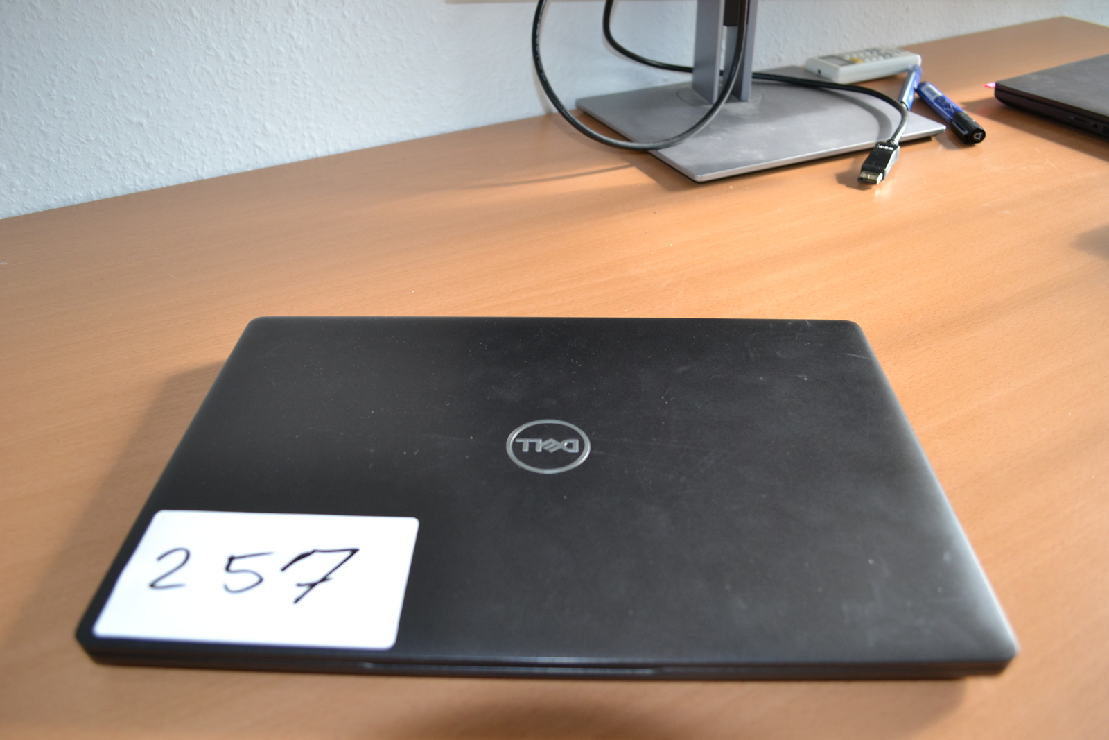 Dell Latitude 5400 - Laptop 2