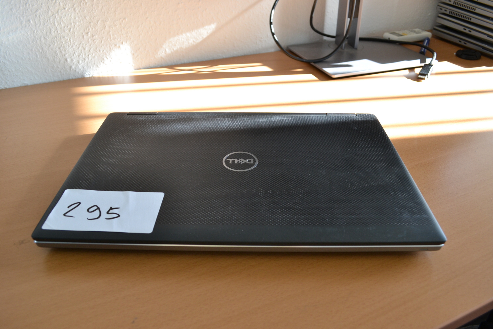 Dell Precision 7540 2