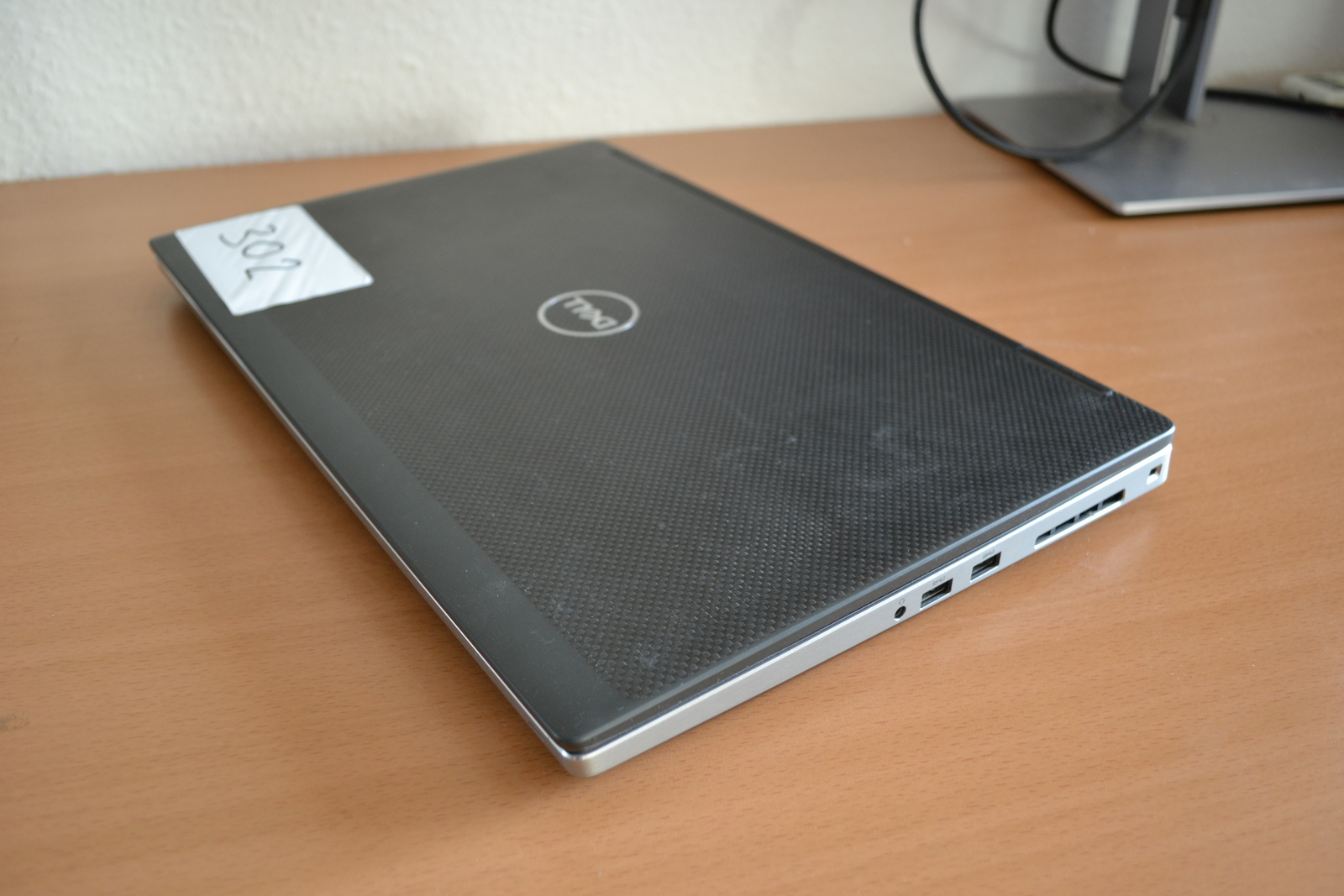 Dell Precision 7540 3