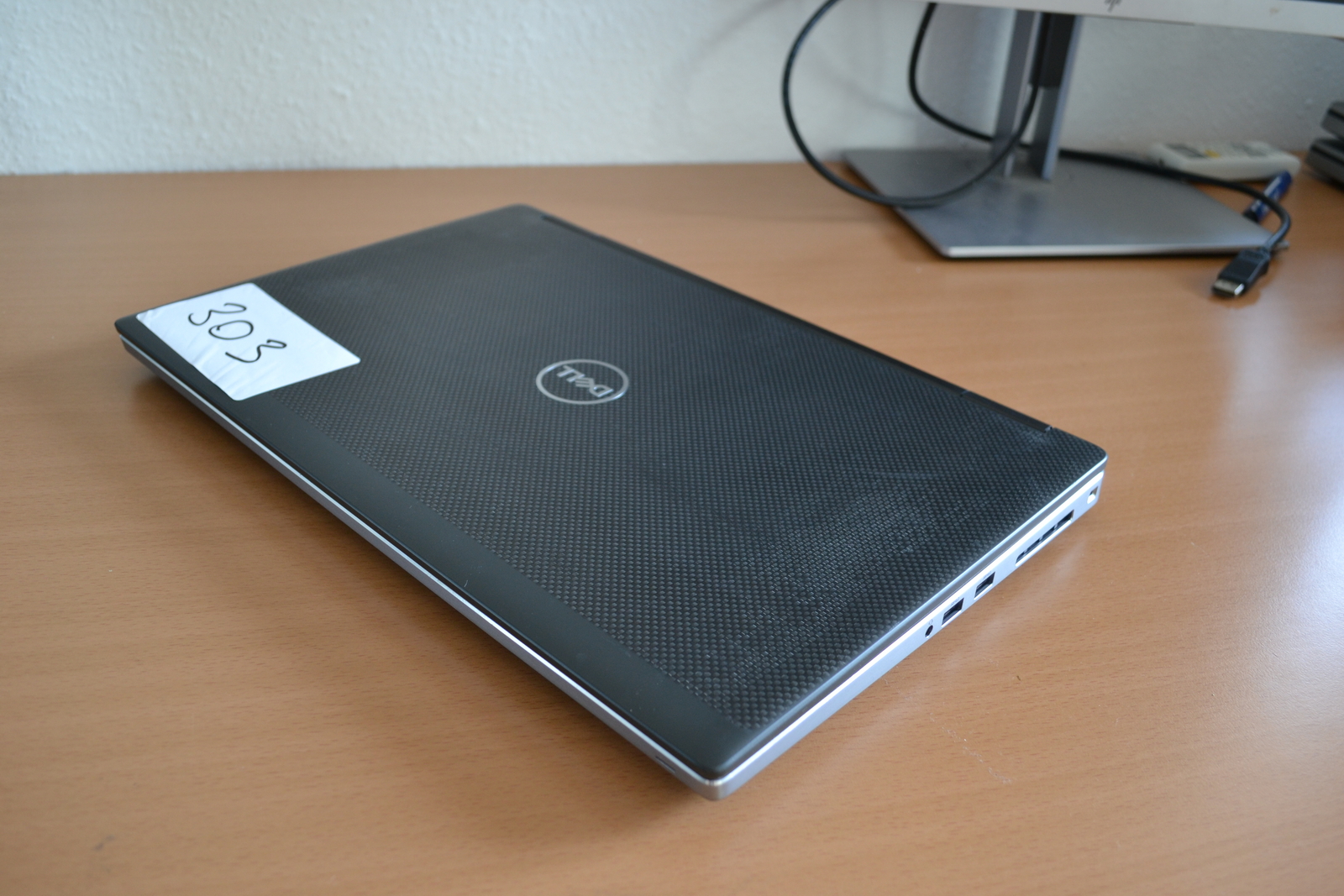 Dell Precision 7540 3