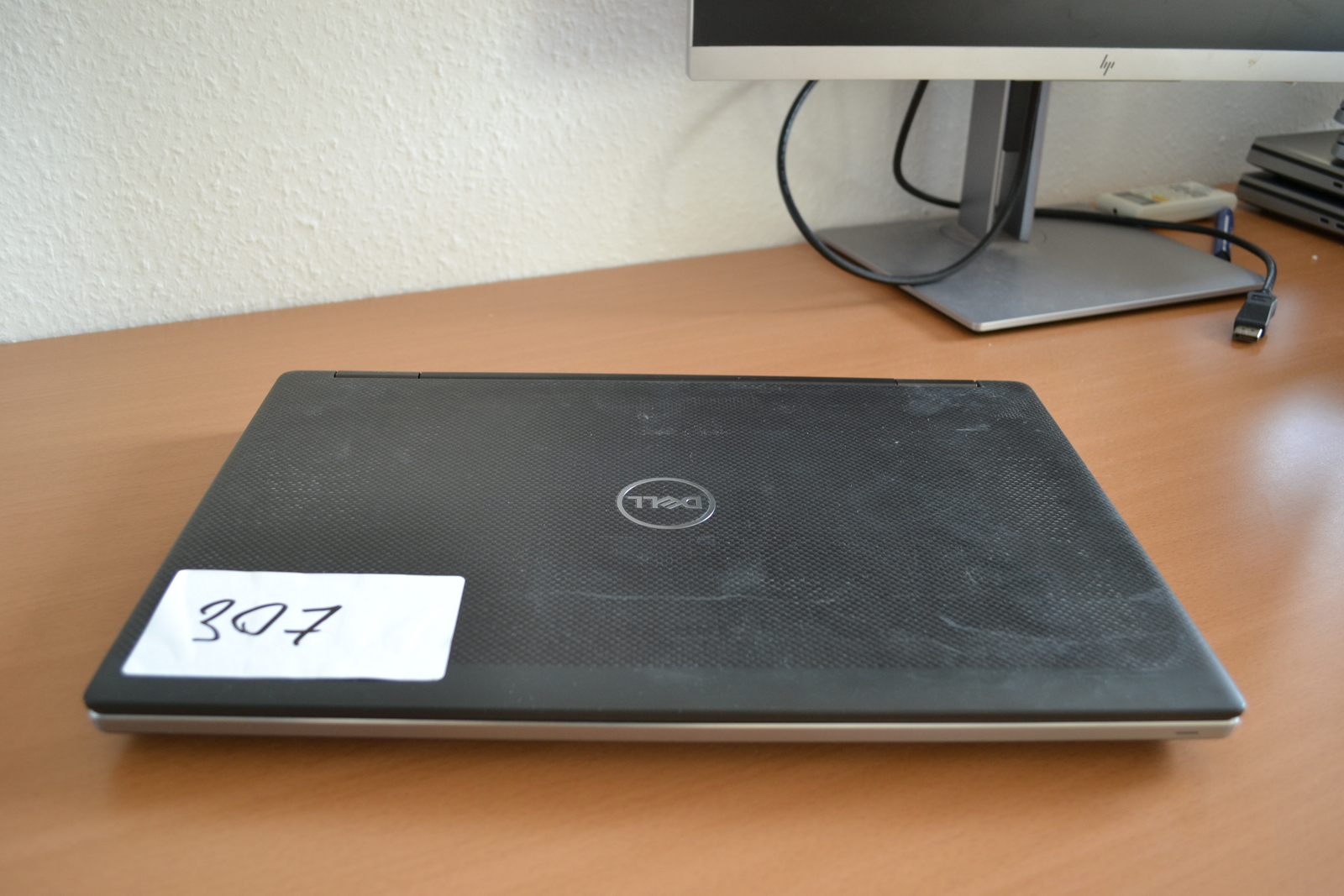 Dell Precision 7540 2