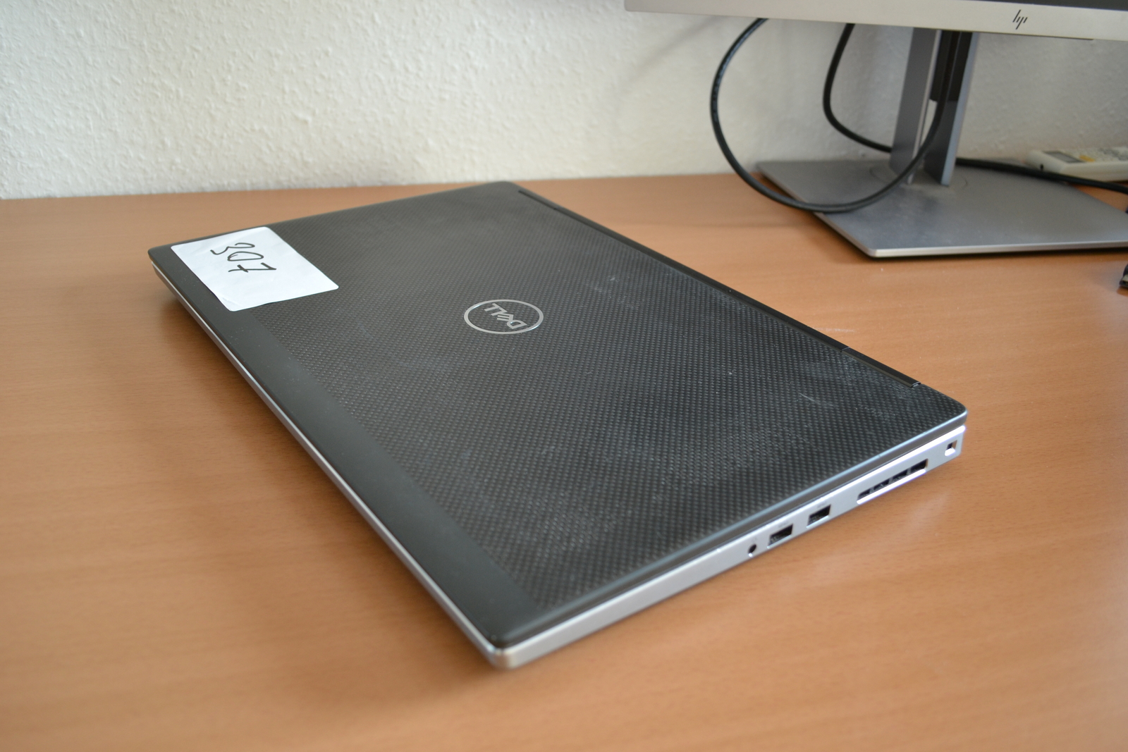 Dell Precision 7540 3