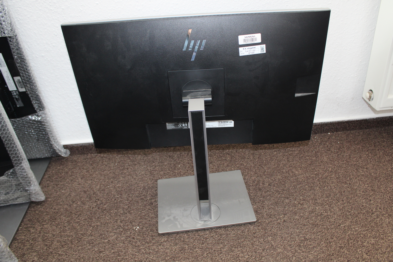 HP monitor (E273q) 2