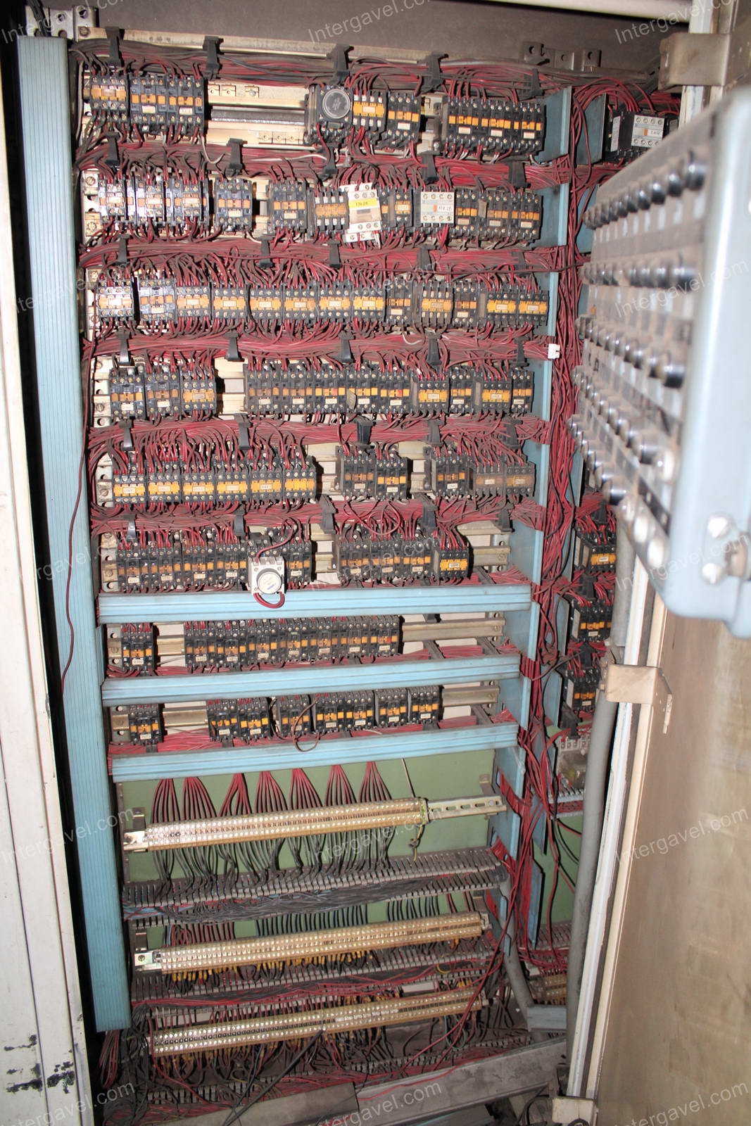 Présgép 1000 tonna 21