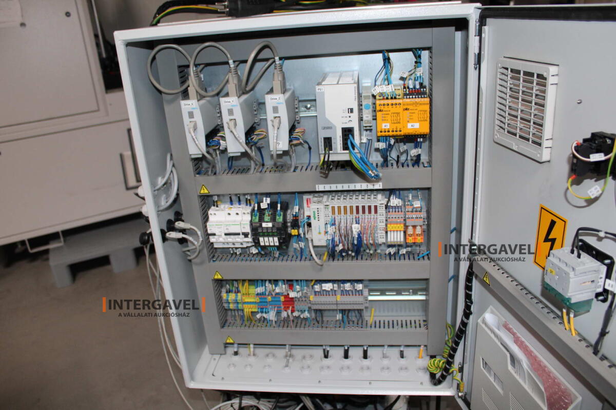 Bontott teszt munkahely 13