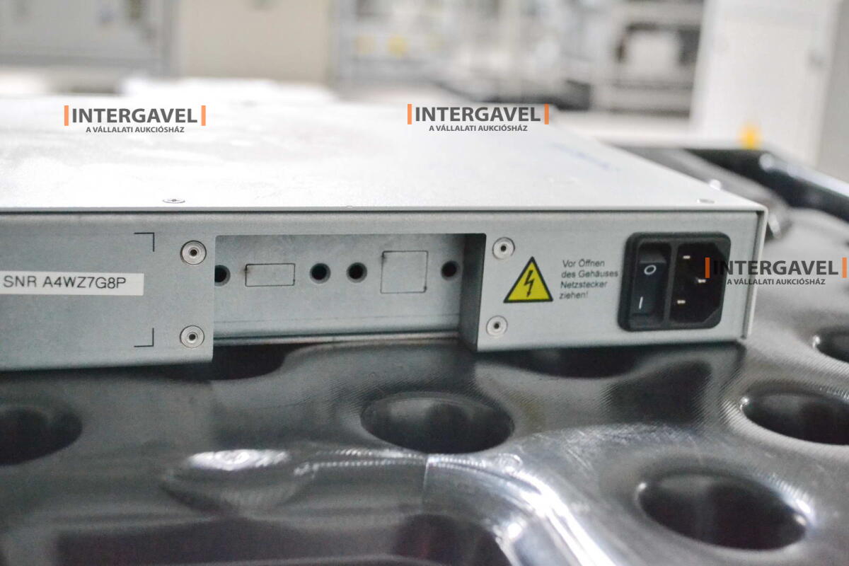 Signal generator (Rohde & Schwarz, SMB 100 A) és egyéb műszerek 26