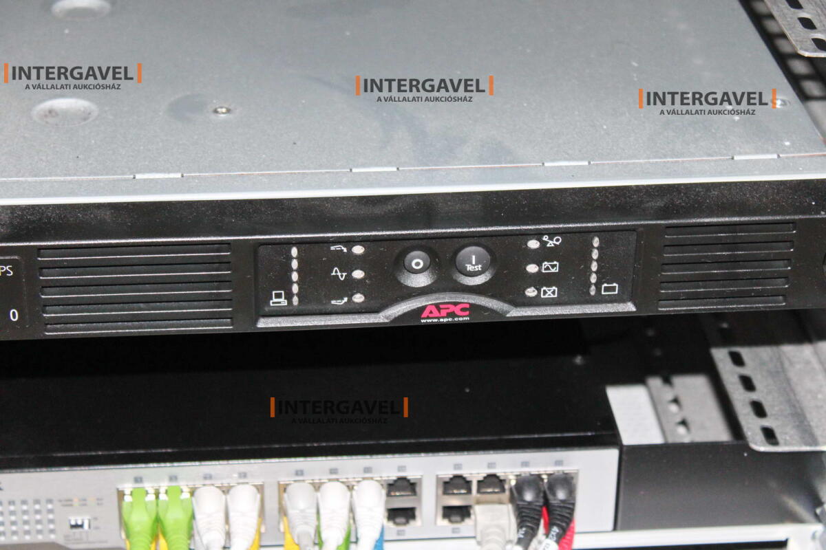 Bontott teszt munkahely 7