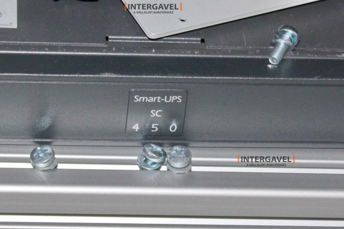 Bontott teszt munkahely 9