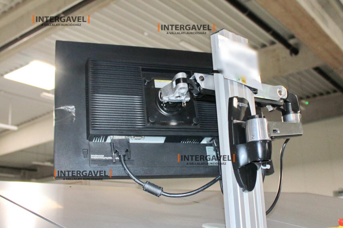 Bontott teszt szekrény 9