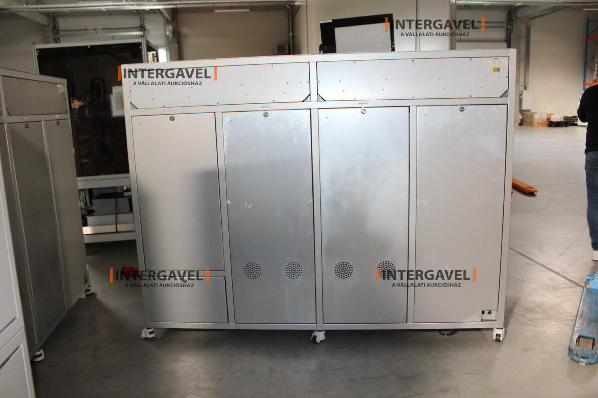 Bontott teszt szekrény 10