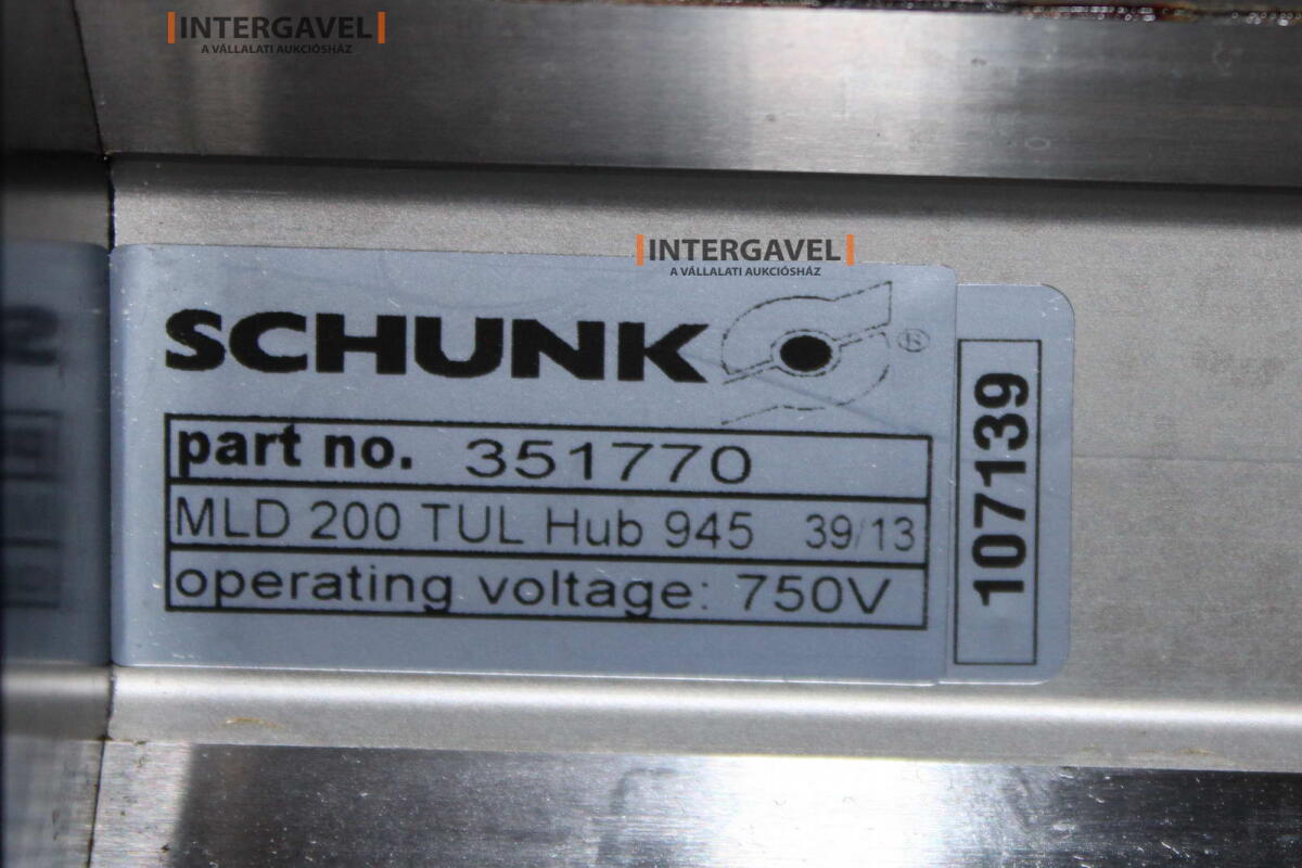 Bontott szerelő munkahely 9