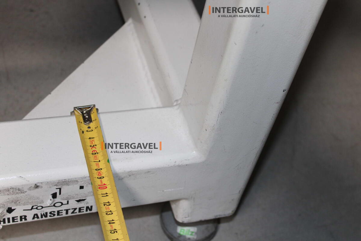 Bontott szerelő munkahely 11